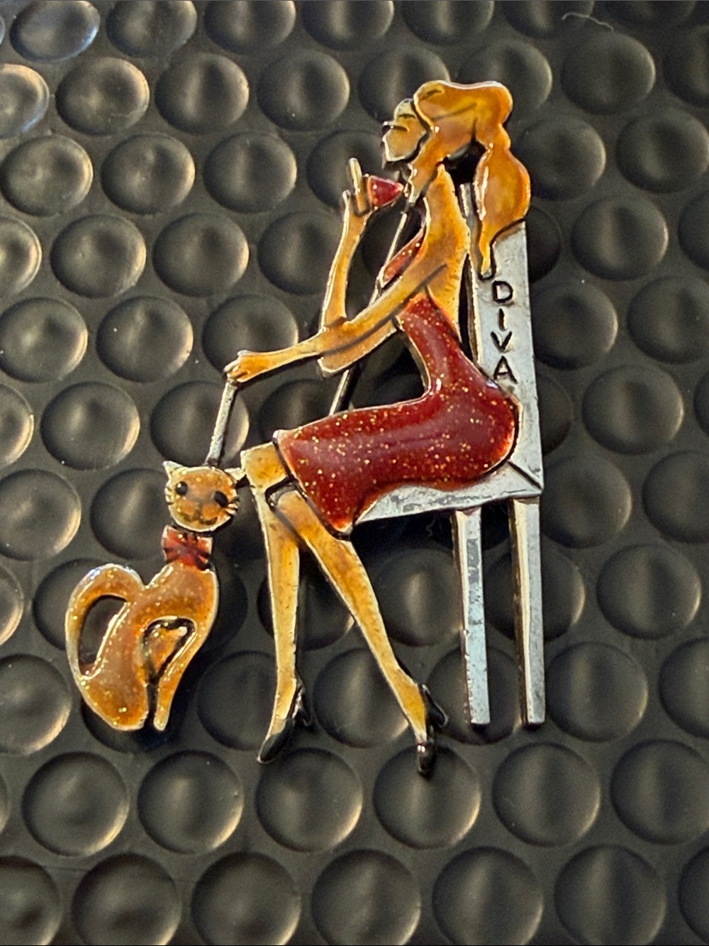 Vntg Elegant Lady Sitting On A Chair”Diva” Holding Leash Attached To Cat Brooch